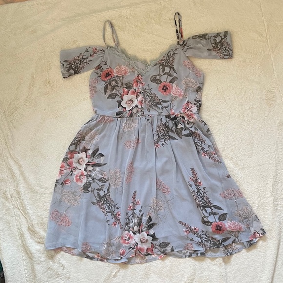 Lulus Verona Pale Blue Lace Cold Shoulder Floral Dress - Picture 5 of 5